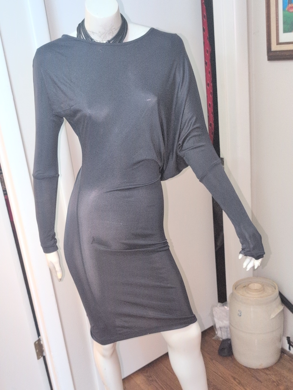 Chic Long-Sleeve Black Asymmetric Bodycon Dress
